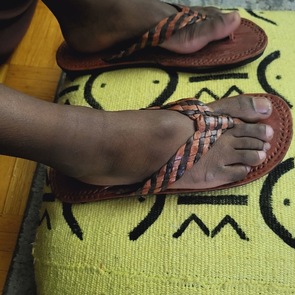 Handmade leather sandals - Picture 12 of 16